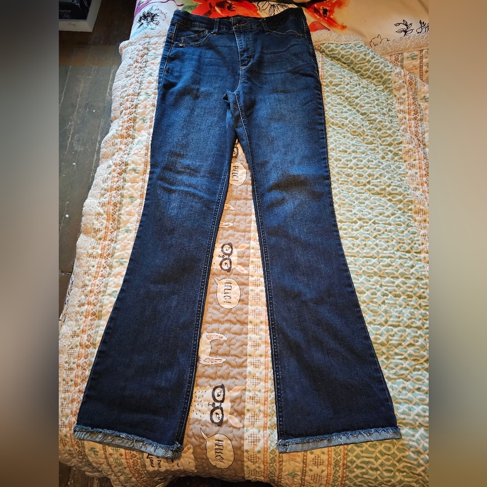 Democracy"Ab"solution Dark Indigo HighRise Itty Bitty Bootcut Jean size 8